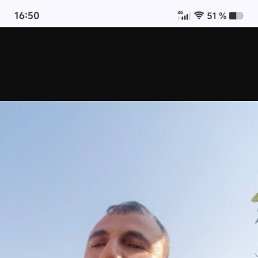 Norayr, 40, 