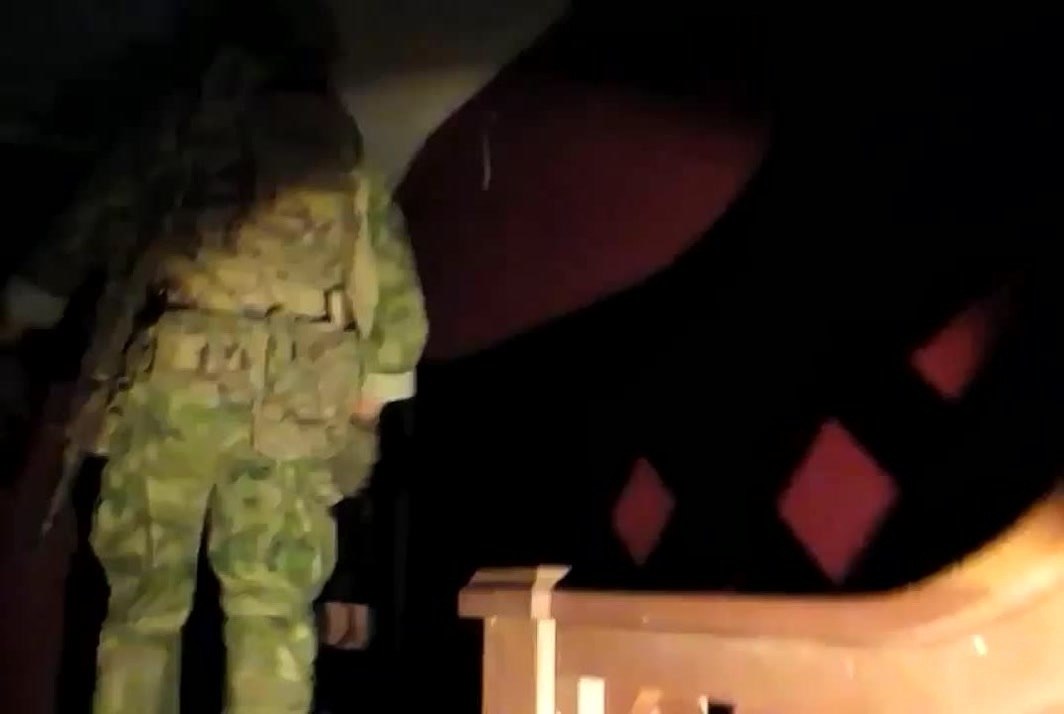 21-      14     ... - 2