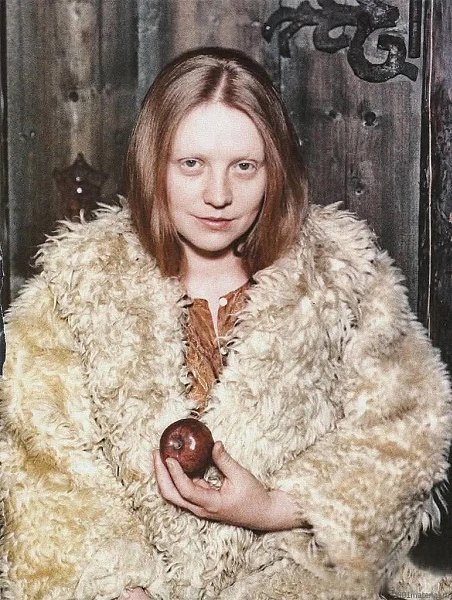 Светлана Крючкова о... «Невероятно романтическая история была у моих родителей. Моя мама любила ...