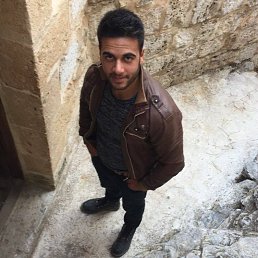 Demir, 32, 