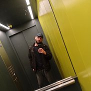 Zaur, 36 ���, ������