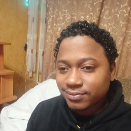 Alfredo, 25, 