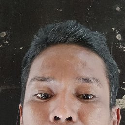 Roman, 29, 