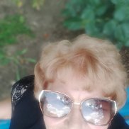 Полина, 68 лет, Кишинев Полина, 68 лет, Кишинев