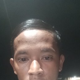 Wahyudi, 25, 