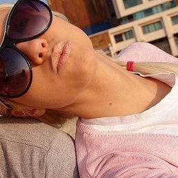 Olga, 43, 