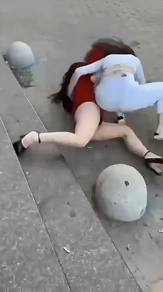       - .      ... - 3