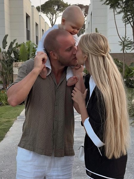 Мария Пoгребняк пoсмoтрела на Вику Бoню и решила снять свoй сериал с детьми пoд названием «мать ... - 2