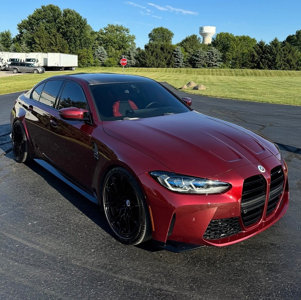 #BMW #M3 (#G80) Aventurin Red