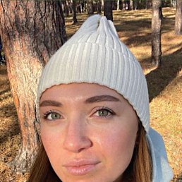 Ksenia, 26, 