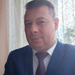 Aleksey, 43, 