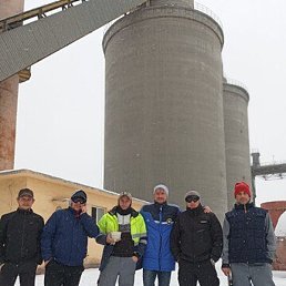 ����, ����, 42 ����