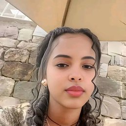 Ilanie, 27, 