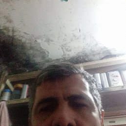 edik, 41, 