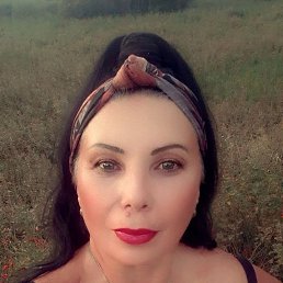 Gattina, 49, 