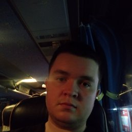 Vlad, 27, 