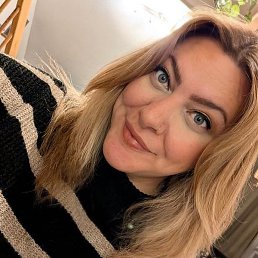 Gloria Bradford, ������, 43 ����