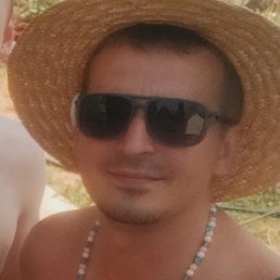 Niki, , 32 