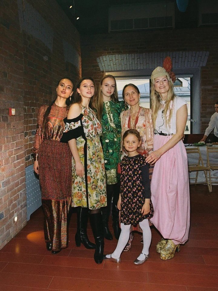 �� ���� ����� ����� �������� 38-� ���� ��������. �������� ������ � � ���� �������� 