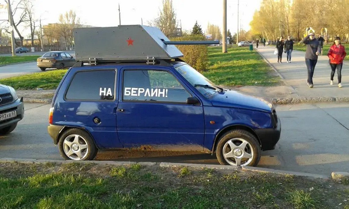   -   1 - 11  2025  00:37
