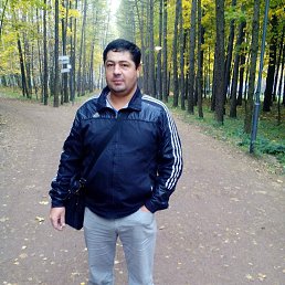 Viorel, 42, 