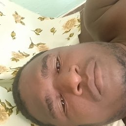 Gerorge, 37, 