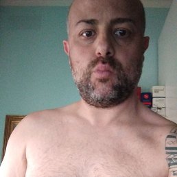 Mirko, 40, 