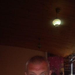 ˸, 37, 