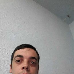 Sergei, 37, 