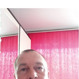 ALEKSEY, 43, 