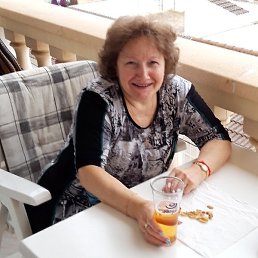 Ludmila, �������, 62 ����