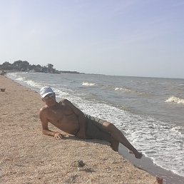 Vladimir, 57, ,  