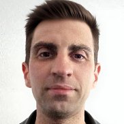 ����, 33 ����, �����������