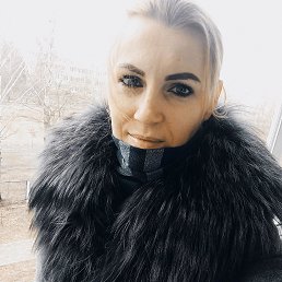 Katalina, 33, 