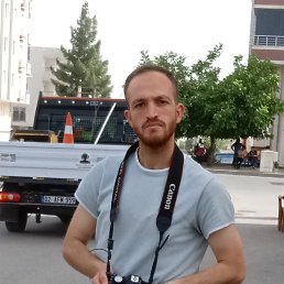 Kral, 24, 