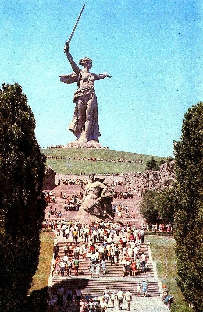 Величественное сооружение