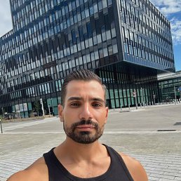 ������, 42 ����, ����-���������