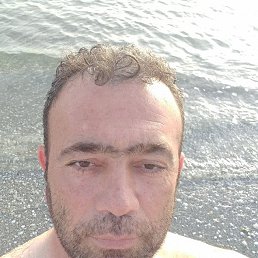 Eric, 45, 