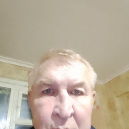 ������ ������, 62 ����, �����������