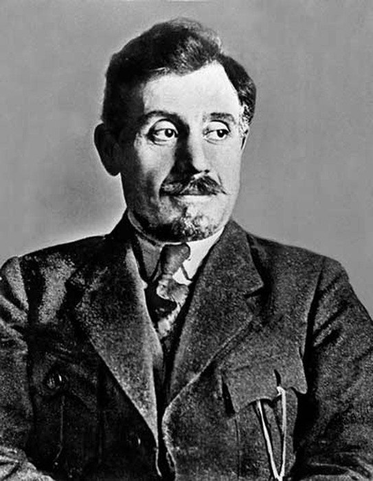 143 года назад, 27 мая 1882 года, родился Камо (Симон Тер-Петросян) - профессиональный революционер, ...