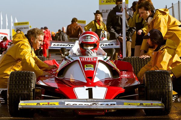 ������ � ����������� � �����. �������� 1970-�, ������ ������������� � ������������ ������� ��� ... - 9