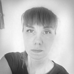 Julia, 45, 