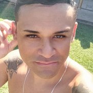 Lukas, 20 , 