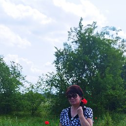 Anna, 61, --