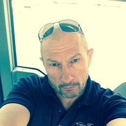 Anton, 61, 