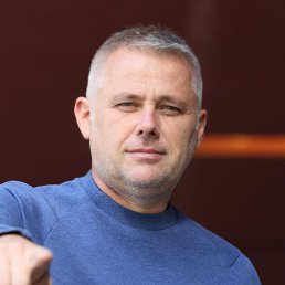 Luca, 55, 