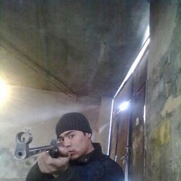 Bobur, 18, 