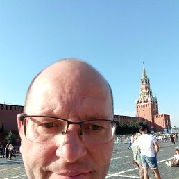 Анатолий, 48 лет, Москва Анатолий, 48 лет, Москва